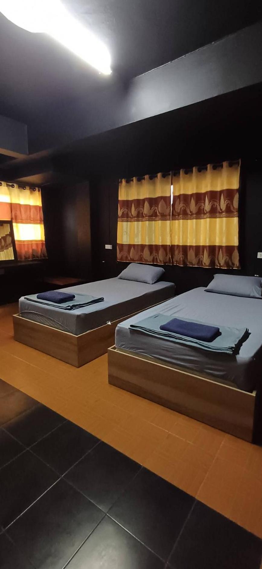 Satop Travelers Guesthouse Chiang Mai Exteriör bild